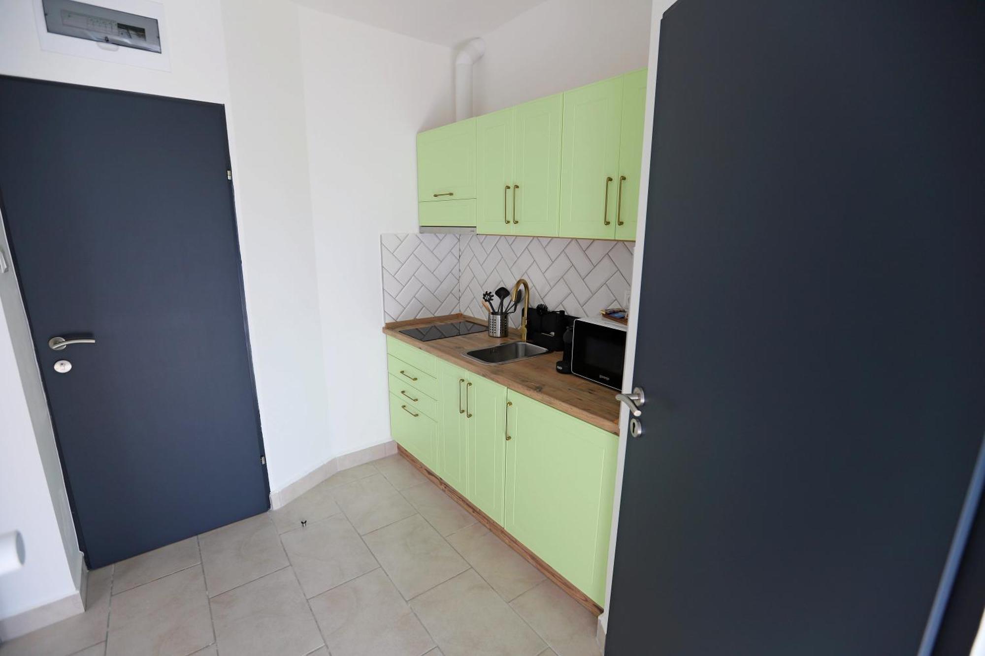 Natali Apartmanhaz Eger Extérieur photo