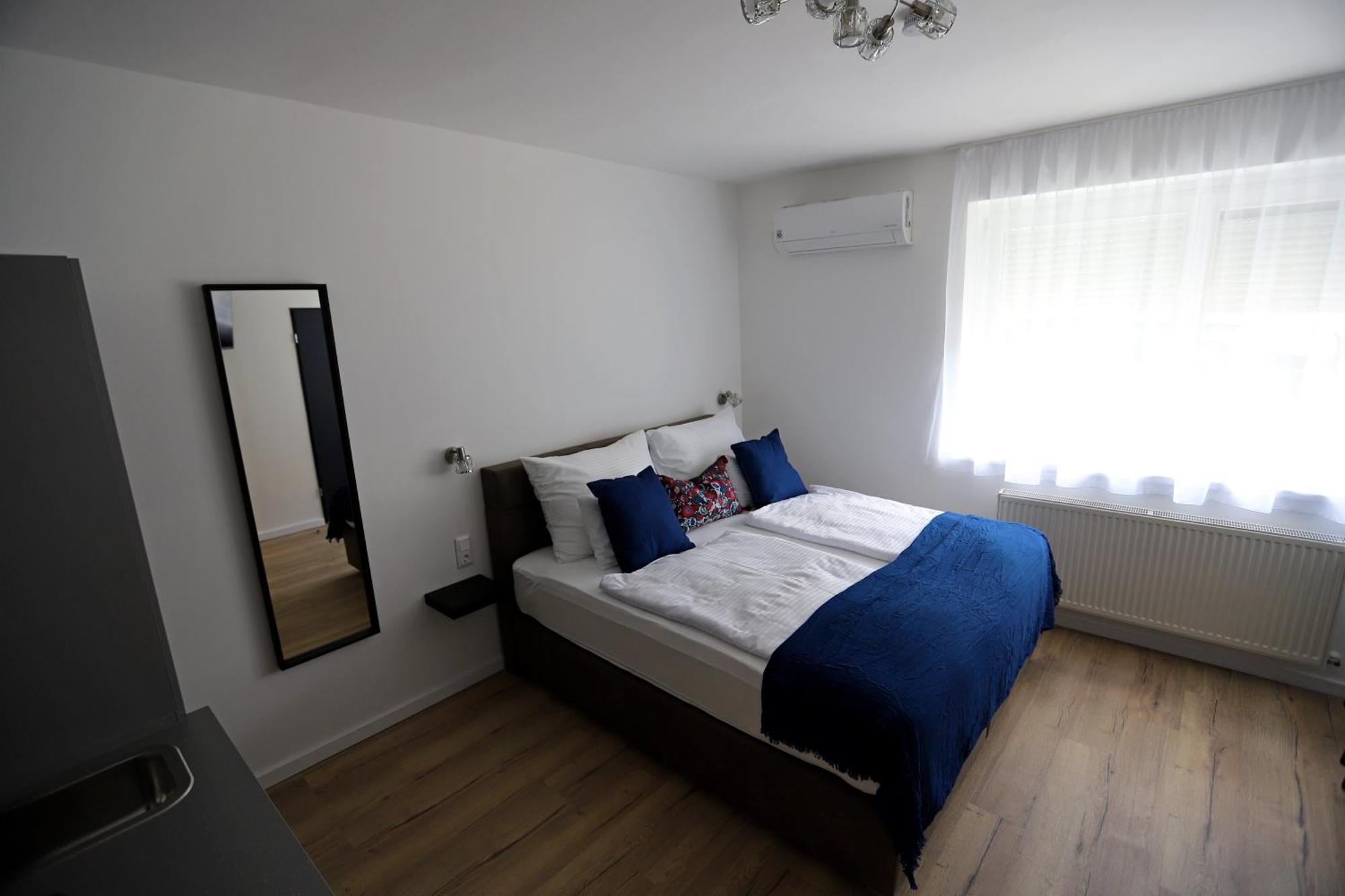Natali Apartmanhaz Eger Extérieur photo